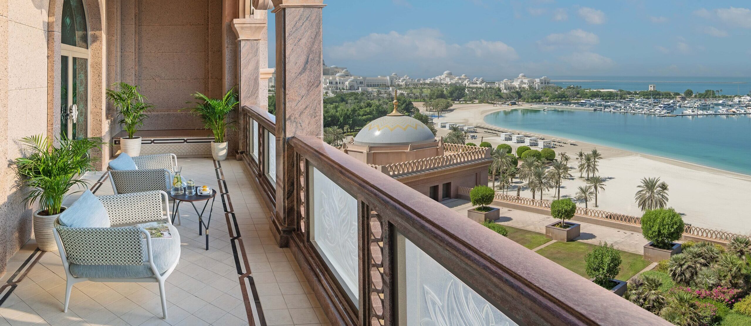 Deluxe Palace Suite Balcony, Emirates Palace Mandarin Oriental, Abu Dhabi