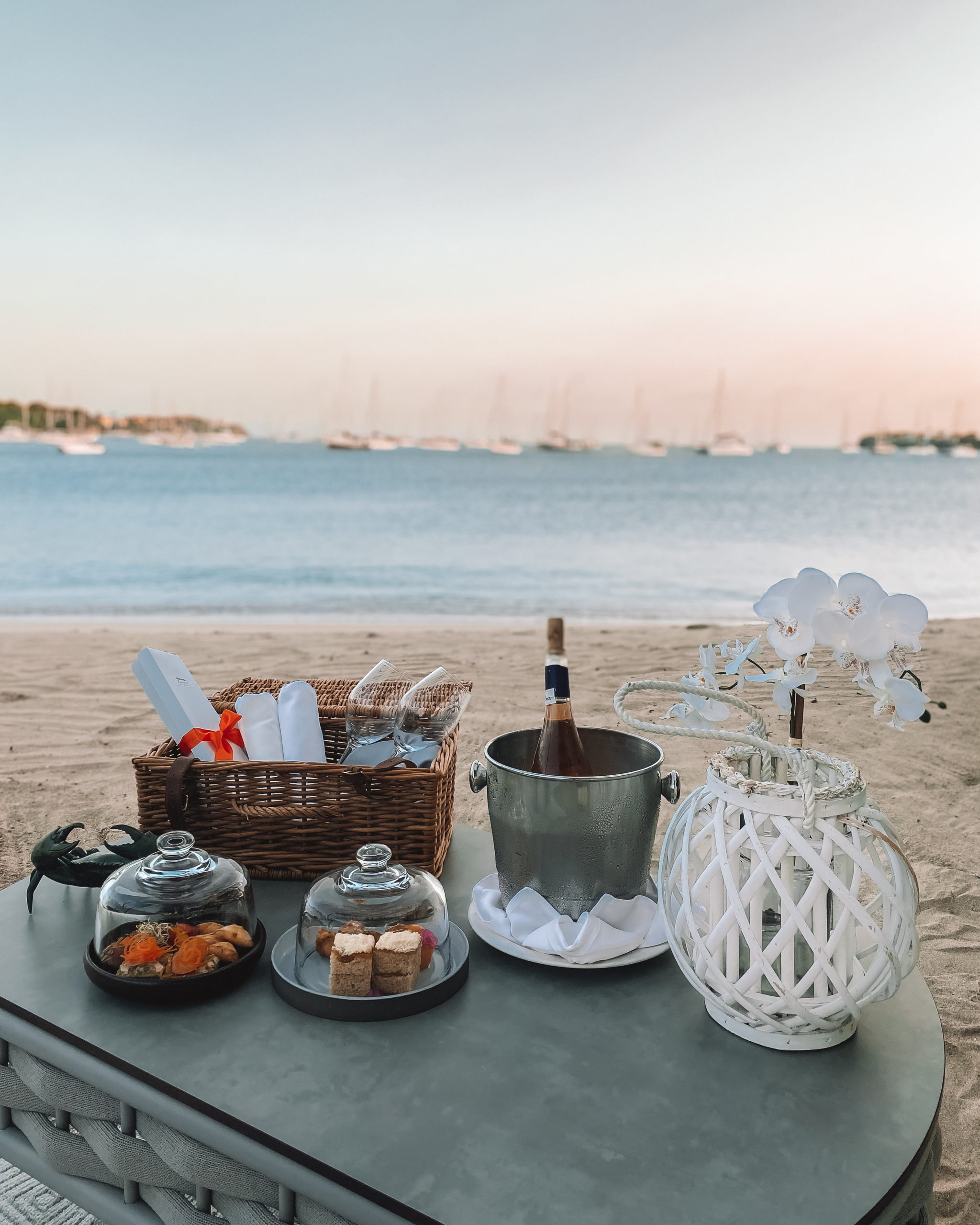 Beach dining, Calabash Luxury Boutique Hotel, Grenada
