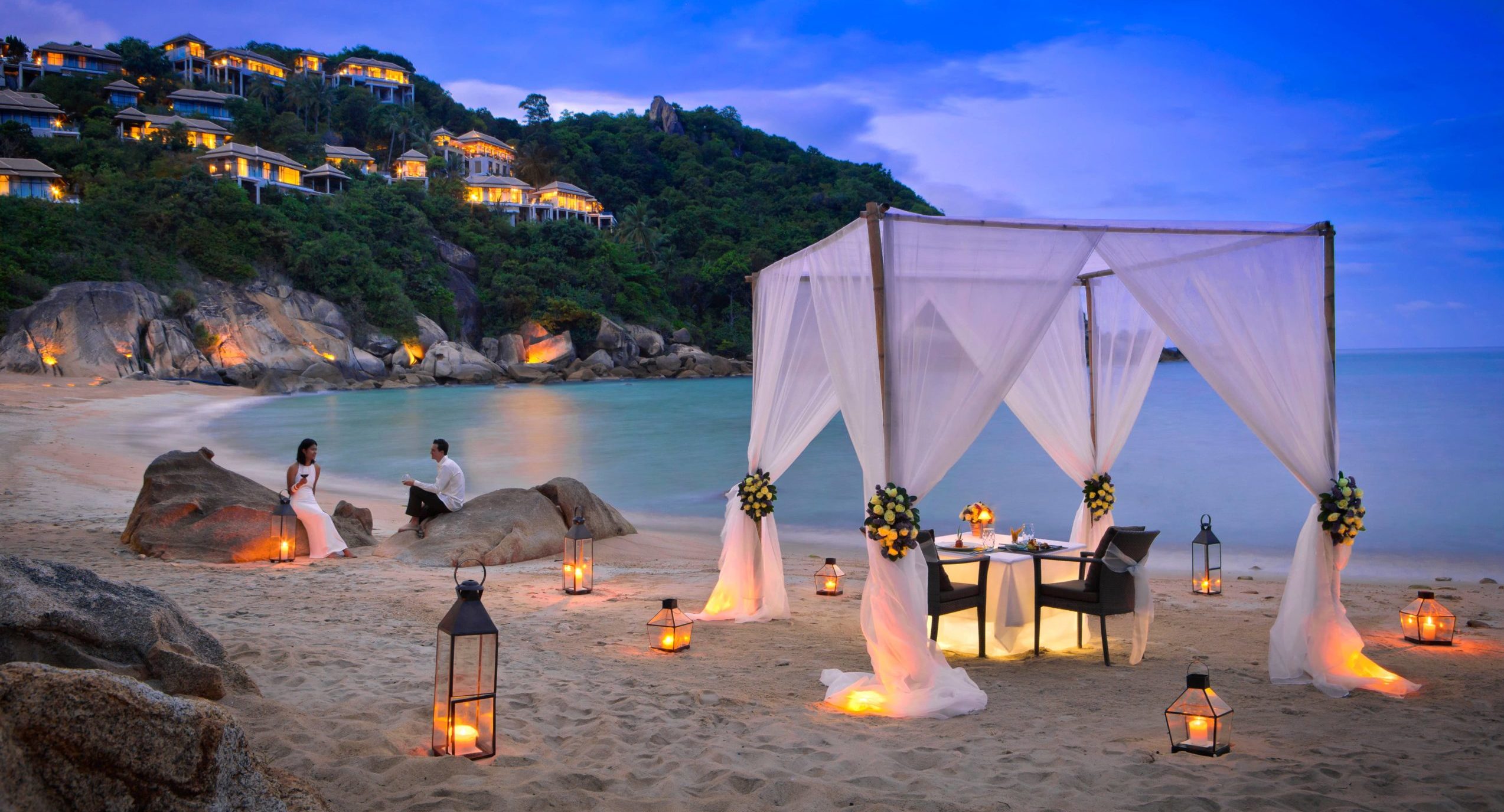 Beach dining, Banyan Tree Koh Samui, Thailand