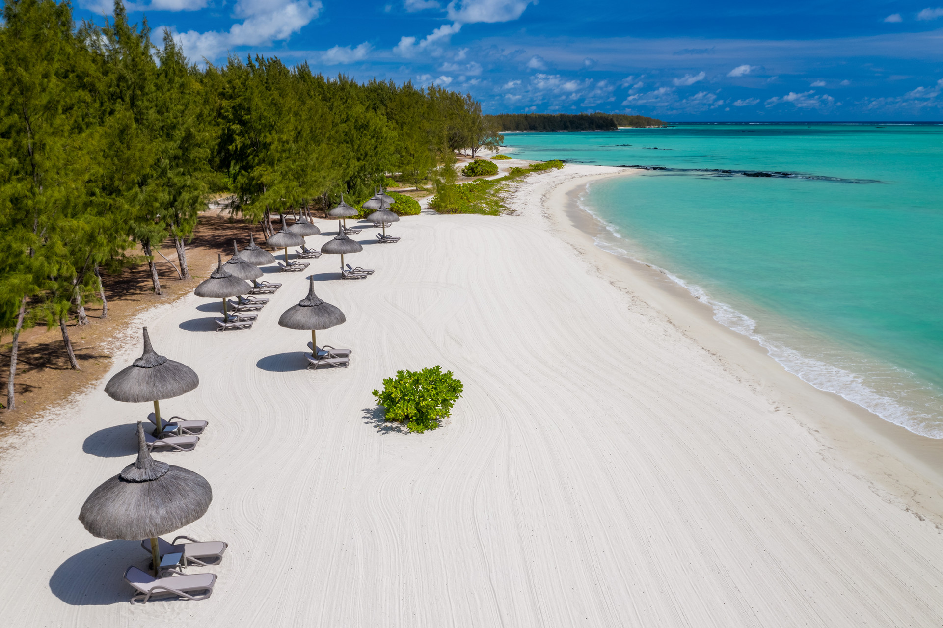 Beach, Four Seasons Resort Mauritius at Anahita, Mauritius