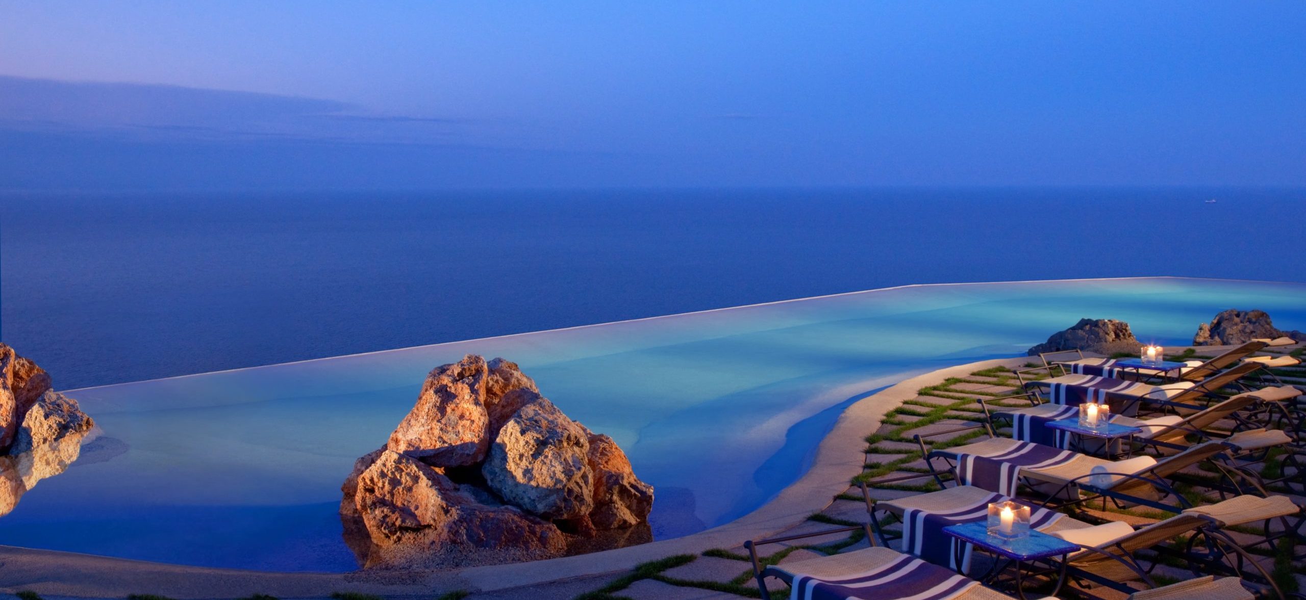Infinity Pool, Monastero Santa Rosa Hotel & Spa, Italy