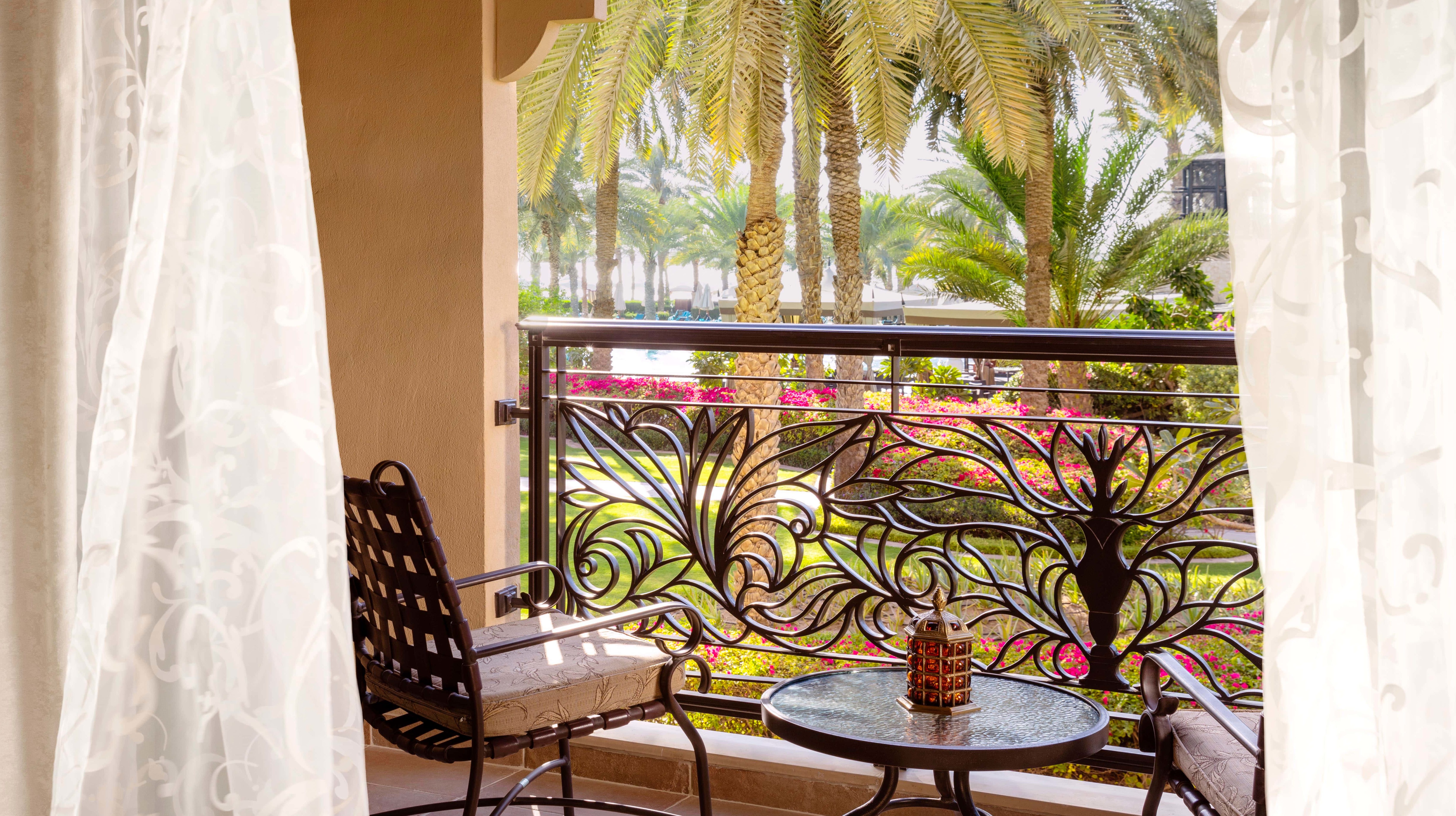 Deluxe Room, One&Only Royal Mirage, Dubai