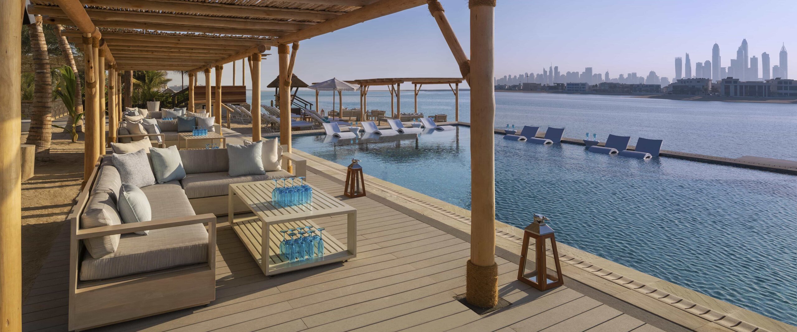White Beach Cabana, Atlantis, The Palm, Dubai