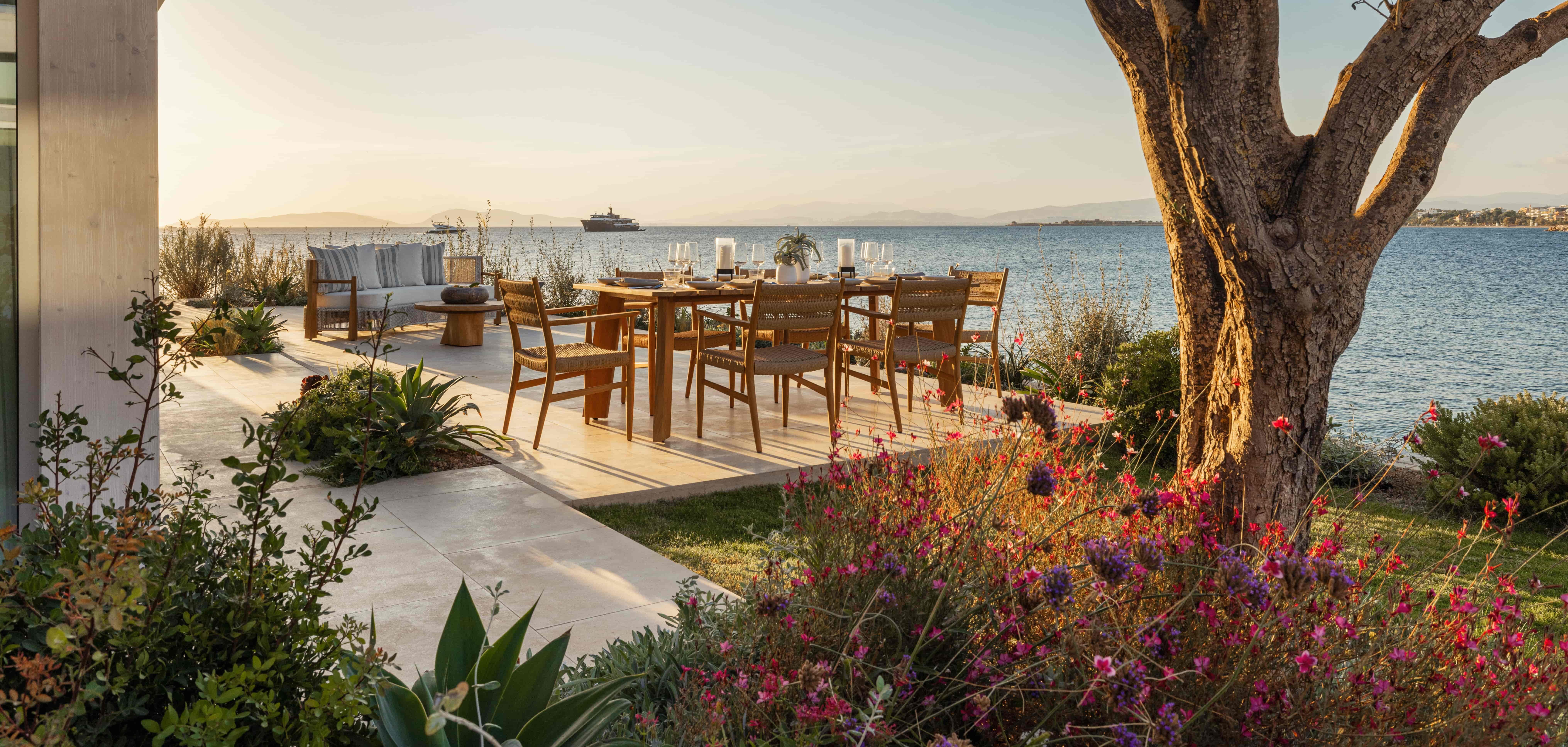 Dining Terrace, One&Only Aesthesis, Athens