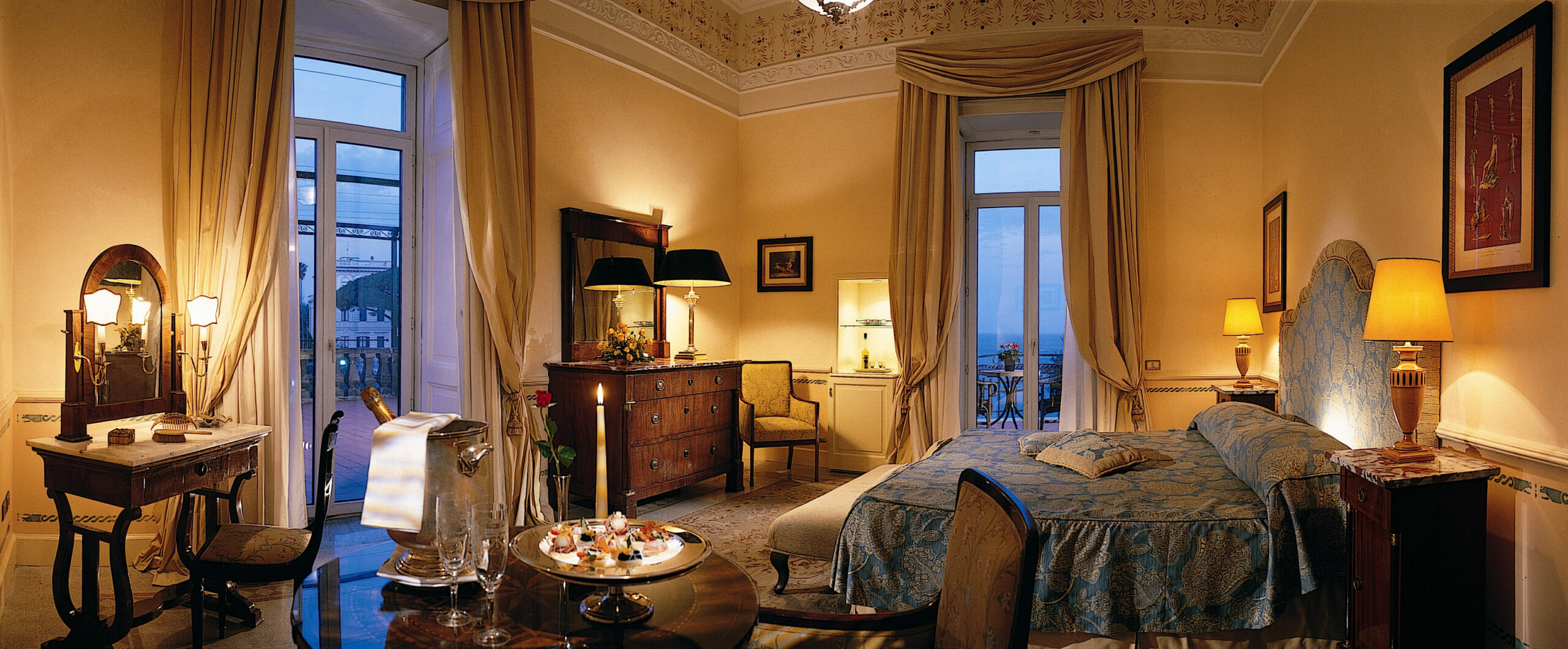 Royal Suite, Grand Hotel Excelsior Vittoria, Italy